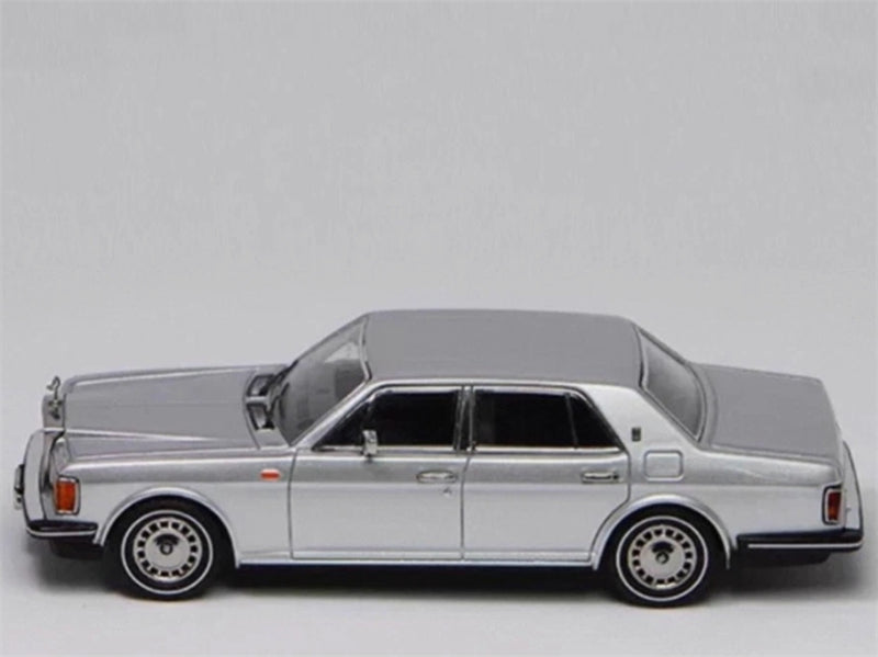 GFCC 1994 Rolls Royce Silver Spur III Silver Limited Edition LHD 1:64 car Pre-built Model view2