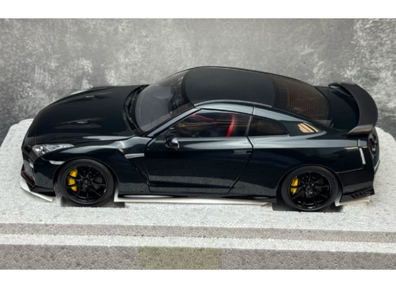 1:18 Nissan GT-R R35 2022 Midnight Purple MOTORHELIX Track Edition Limited Edition 999PCS ONLY DIECAST Model