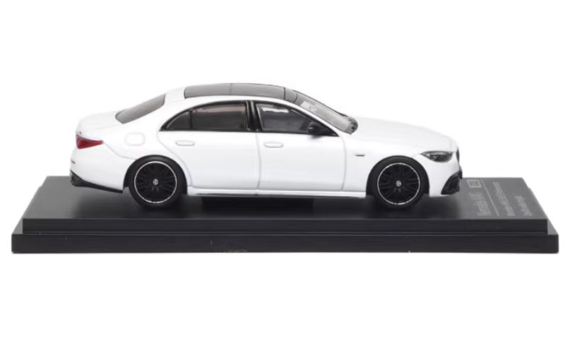Almost Real Mercedes - AMG S 63 E Performance 2023 Opalith white bright 1:64 Car Pre-built Airliner Model Display view3