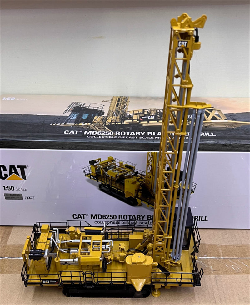 CATERPILLAR MD6250 ROTARY BLASTHOLE DRILL 1:50 Truck Pre-built Model