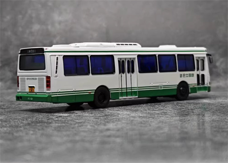 AUTO-GLIMPSE Flxible Shanghai 71 City Bus Air-conditioned version Light green white 1:64 Bus Pre-built Model view7