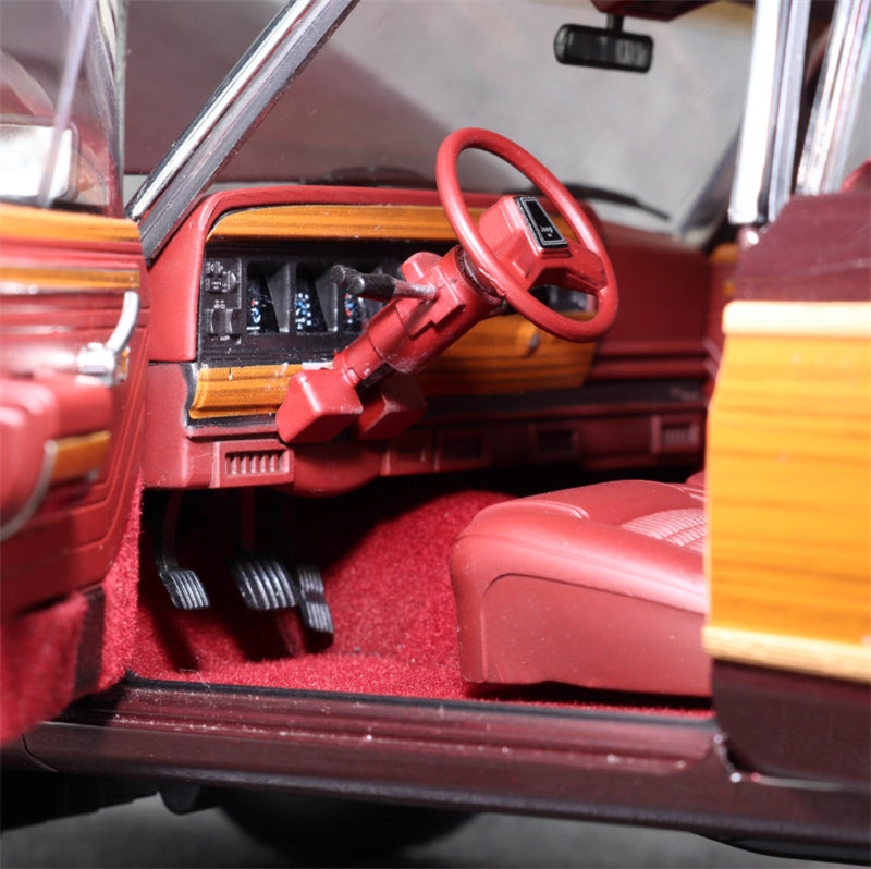 DD Model Jeep Wagoneer Metallic red Limited Edition 999PCS ONLY 1:18 Car Pre-built Model view3