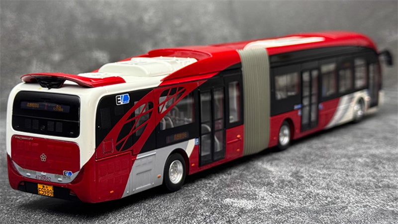 Beijing Public Transport Xiaohongyu 1 Road Yinlong articulated bus New Pioneer Edition 1:64 Bus Pre-built Model view7