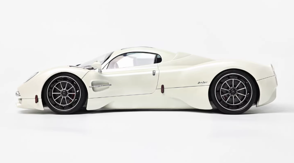 1:18 Pagani Utopia  Matte Pearl White  LCD MODELS  DIECAST car Model