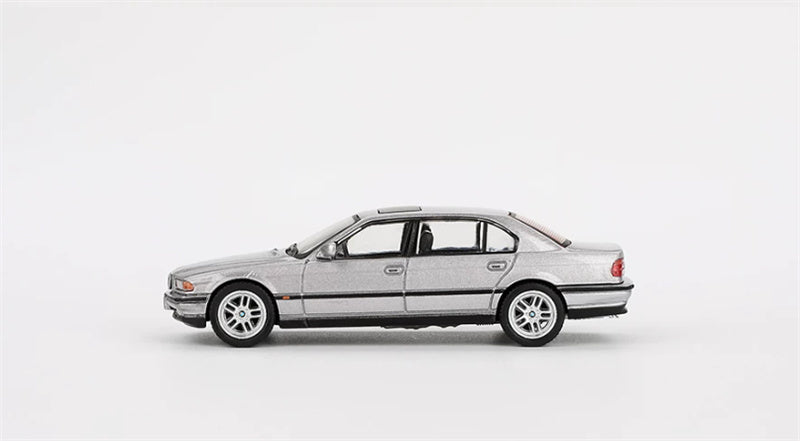 1:64 BMW 750IL Aspen Silver Metallic MINIGT DIECAST Model