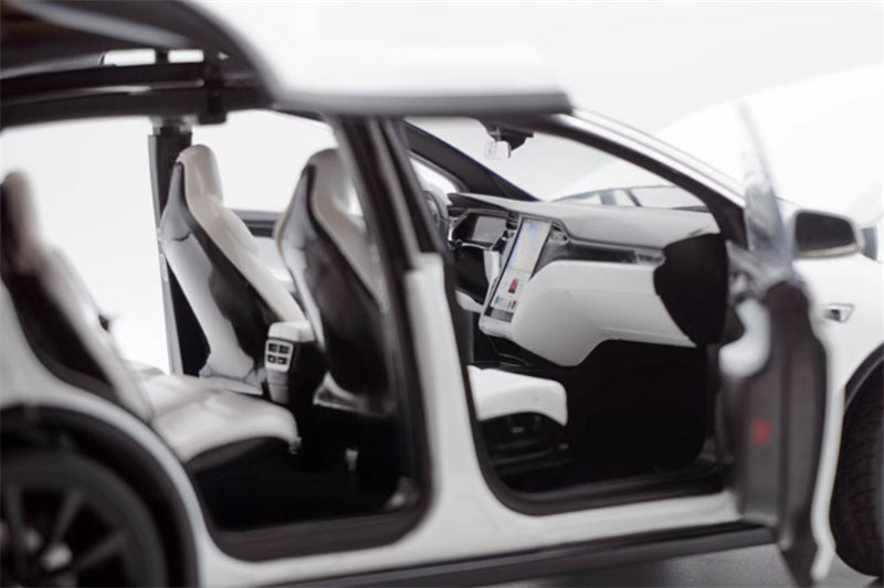 TESLA MODEL X pure electric SUV Pearlescent white 1:18 Car Pre-built Model