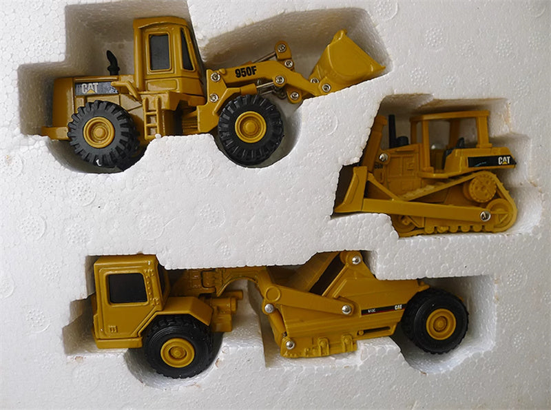 Norscot Cat Gift box set (613C scraper, 950F wheel loader, D6H tracked tractor) yellow 1:64 Truck Pre-built Model