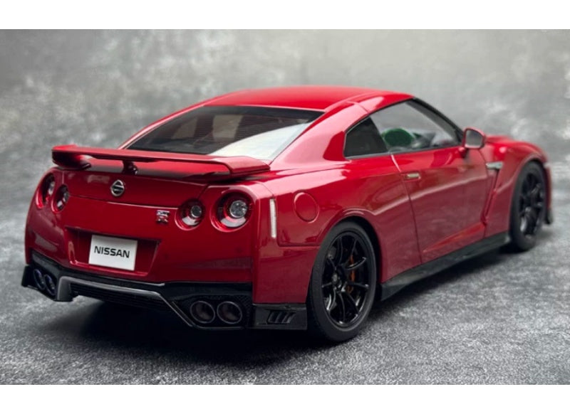 1:18 Nissan GT-R R35 2022 Vibrant Red MOTORHELIX Track Edition Limited Edition 299PCS ONLY DIECAST Model