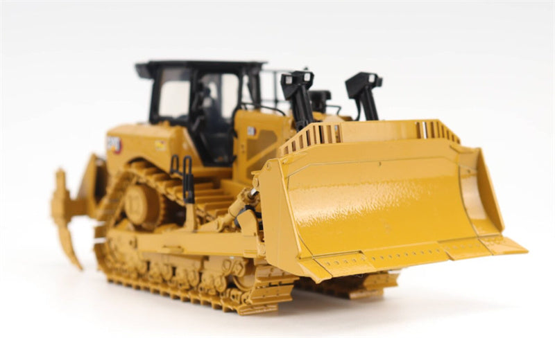 CATERPILLAR D8 Dozer Bulldozer 1:50 Truck Pre-built Model
