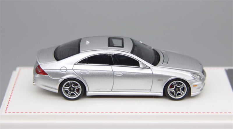 Focal Horizon Mercedes BENZ CLS63 AMG first generation C219 silver Limited Edition 999PCS ONLY 1:64 Car Pre-built Model view5