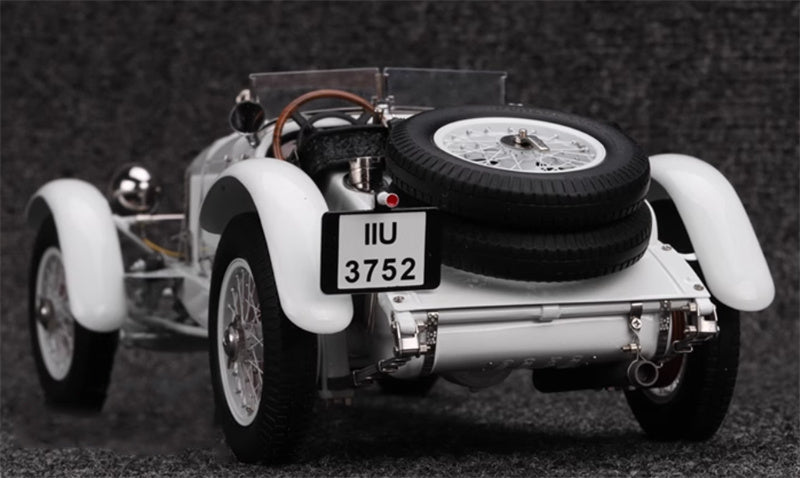 CMC Mercedes Benz SSK White 1928 White Limited Edition 1:18 Car Pre-built Model view9