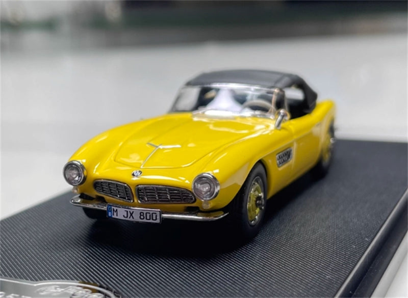 GFCC BMW 507 Roadster Retro Car 1957 Yellow Convertible Softtop 1:64 car Pre-built Model view4