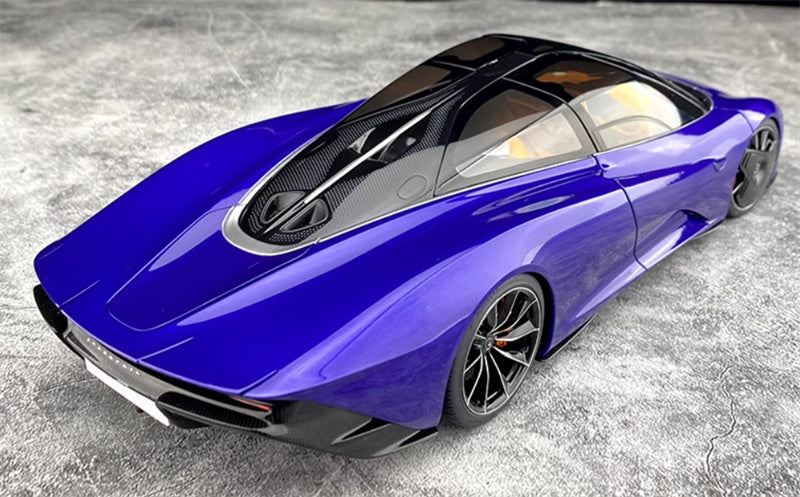 AUTOART MCLAREN SPEEDTAIL Purple 1:18 ABS Car