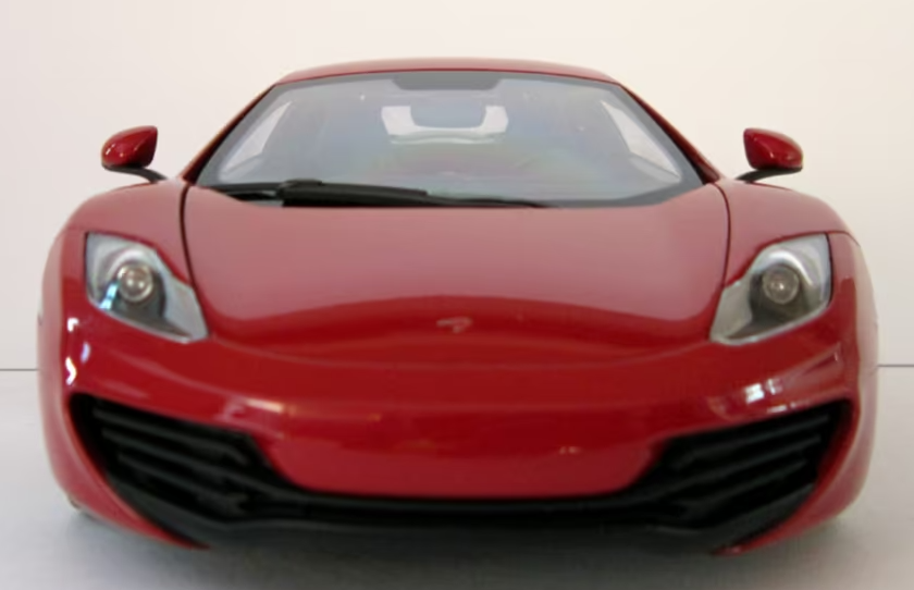 AUTOART McLaren MP4-12C Red 1:18 Car Pre-built Model view4