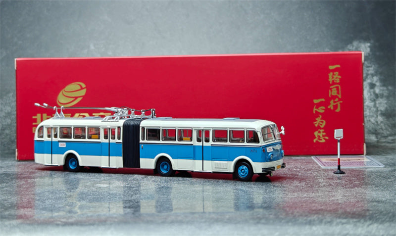 Beijing Public Transport BK560 articulated trolley bus Route 109 blue 1:64 Bus Pre-built Model view7