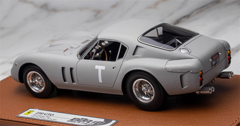 BBR MODELS Ferrari 250 GTO Test Monza 1961 with Figure Stirling Limited Edition 200PCS ONLY Leather base 1:18 Car Pre-built Model view10