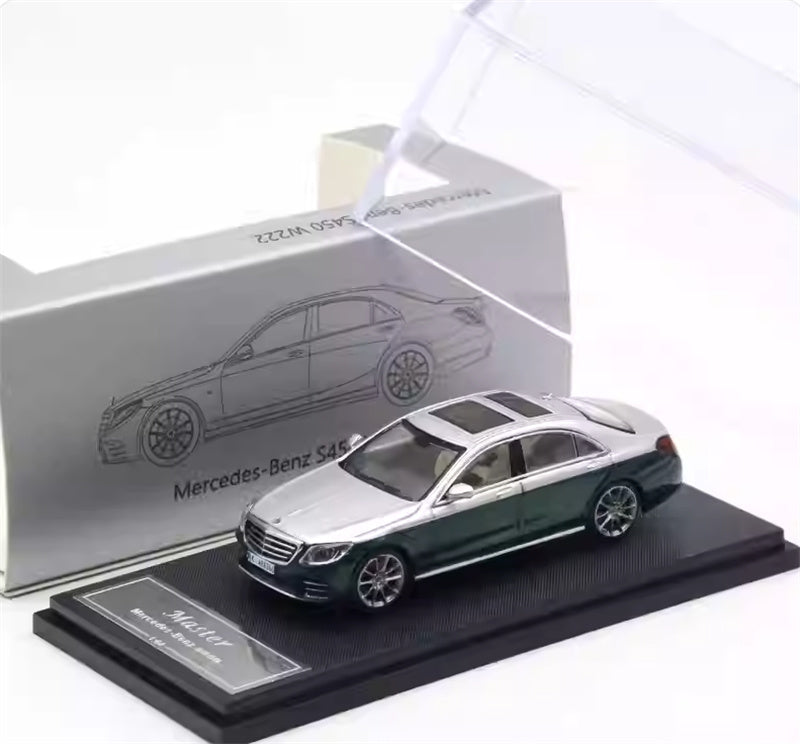 Master Mercedes Benz S-Class S450 W222 Green and Silver Double Splicing 1:64 Car Pre-built Airliner Model Display view6
