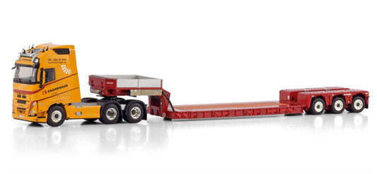 WSI VOLVO FH5 GLOBETROTTER XL 6X2 TAG AXLE EURO PX LOW LOADER - 3 AXLE Kranringen 1:50 Model