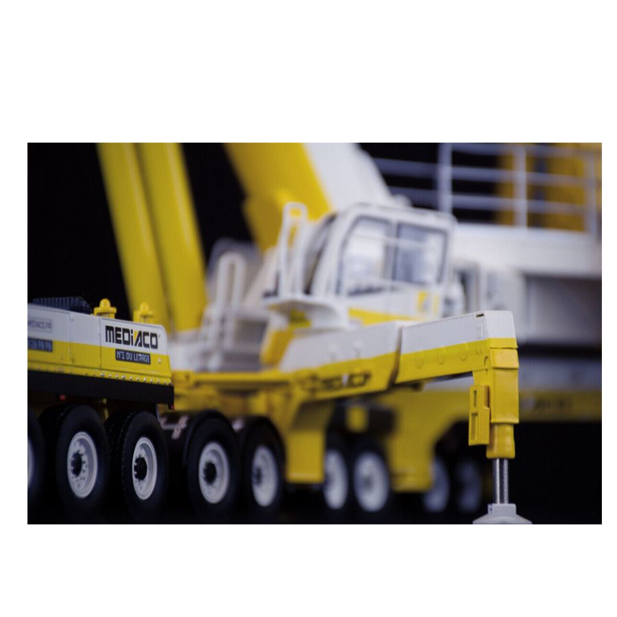 IMC Demag AC700-9 Crane Mediaco 1:50 DIECAST Truck Lorry