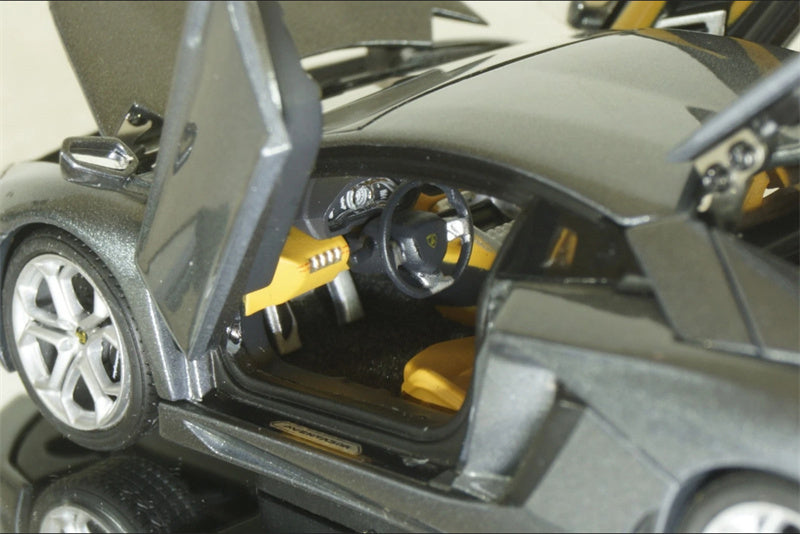 AUTOART Lamborghini LP700-4 supercar grey fully open 1:43 Car Pre-built Model view2