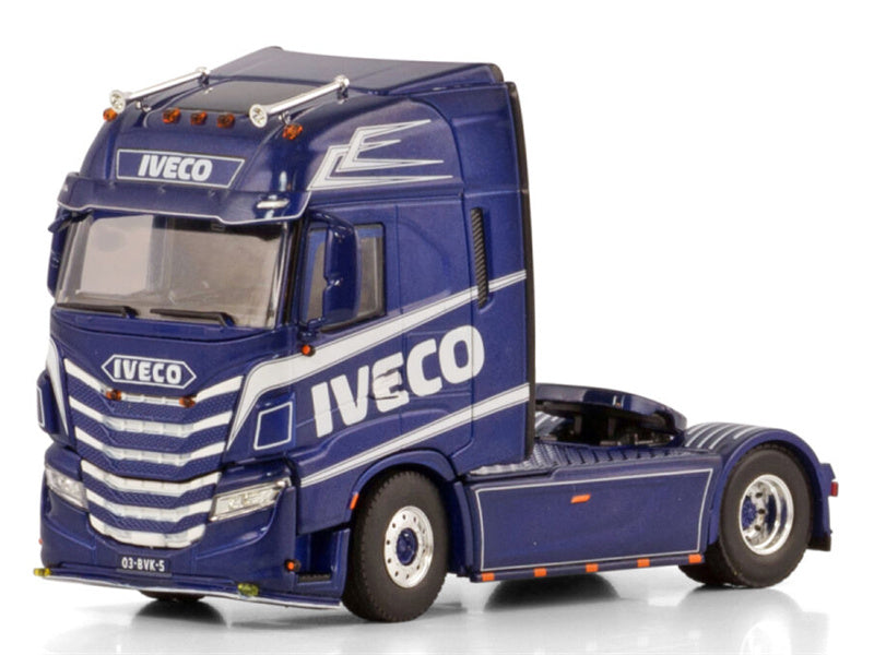 WSI IVECO S-WAY AS HIGH 4X2 Premium line 1:50 Truck Pre-built Model
