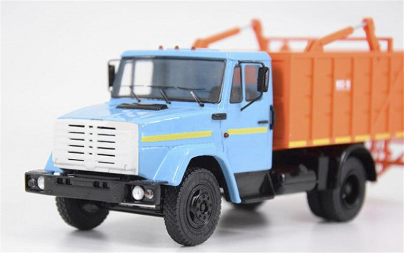 StartScaleModels MKZ-10 4333 ZIL Garbage Truck 1/43 Truck Pre-built Model