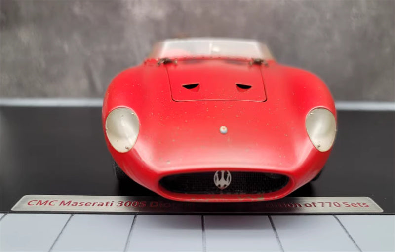 CMC Maserati 300S 1956 Dirty Hero Kits with Figure & engine Limited Edition 1:18 DIECAST Car