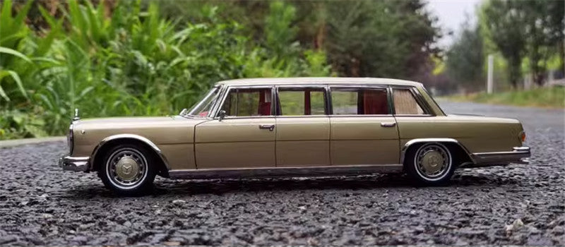 KengFai Mercedes Benz S600 Pullman W100 gold 1/18 DIECAST CAR