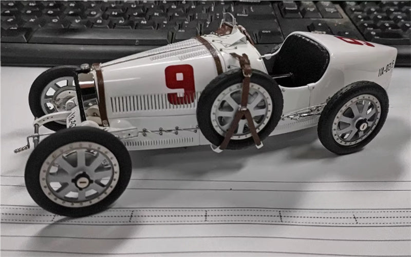 CMC Bugatti Typ 35 Grand Prix Nation Colour Project Deutschland #9 Limited Edition 800PCS ONLY 1:18 Car Pre-built Model view6