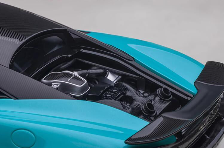 AUTOART McLaren 600LT sports car blue 1:18car Pre-a Model