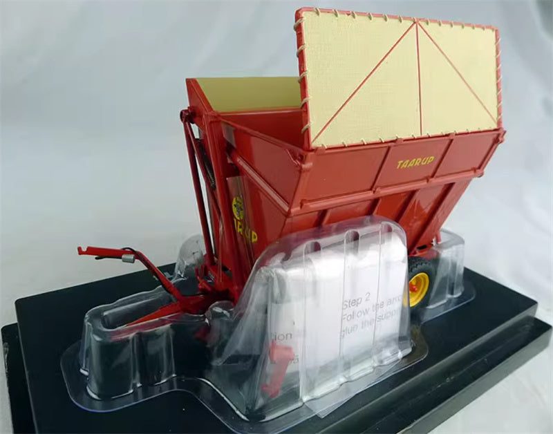 Universal Hobbies Taarup TIPVOGN T3 European classical agricultural tractor trailer Red 1:32 Truck Accessories Pre-built Model