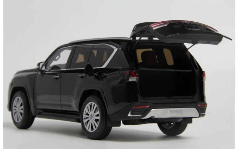 1:18 Lexus LX600 Black LCD MODELS DIECAST Truck Model