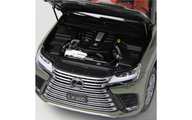 1:18 Lexus LX600 Seaweed Green LCD MODELS DIECAST Truck Model