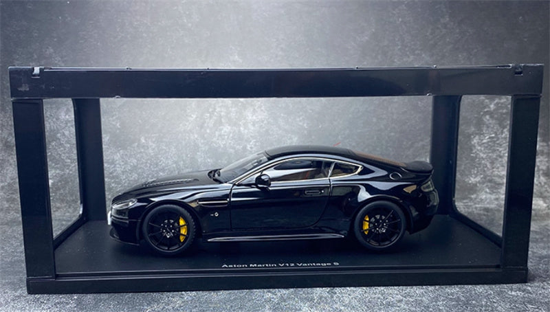 AUTOART Aston Martin V12 Vantage S 2015 black 1:18 Car Pre-built Model view11