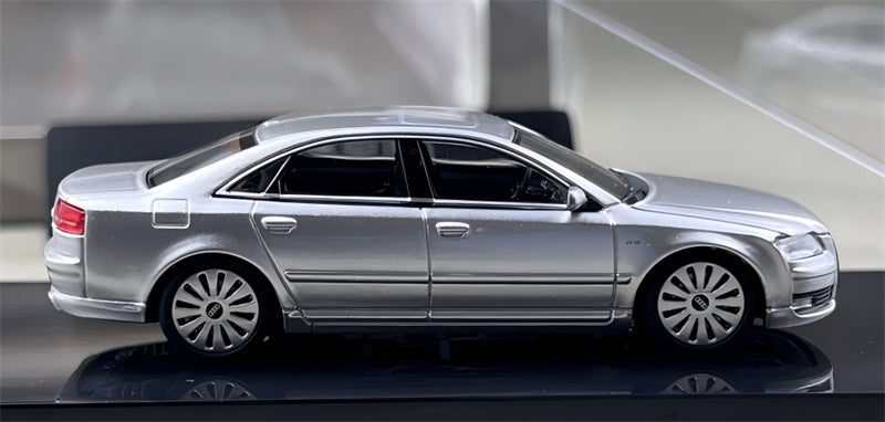 1:64 Audi A8 (D3) Facelift 2008 silver MOTORHELIX DIECAST Civil Car Model