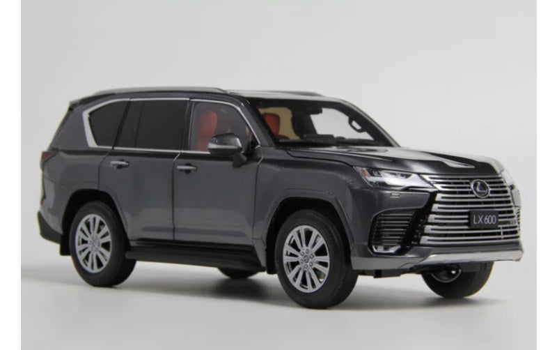 1:18 Lexus LX600 Gray LCD MODELS DIECAST Truck Model