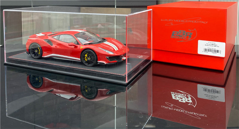 BBR MODELS Ferrari 488 pista Rosso Coraan322 met Leather base Limited Edition 28PCS ONLY 1:18 Car Pre-built Model view9