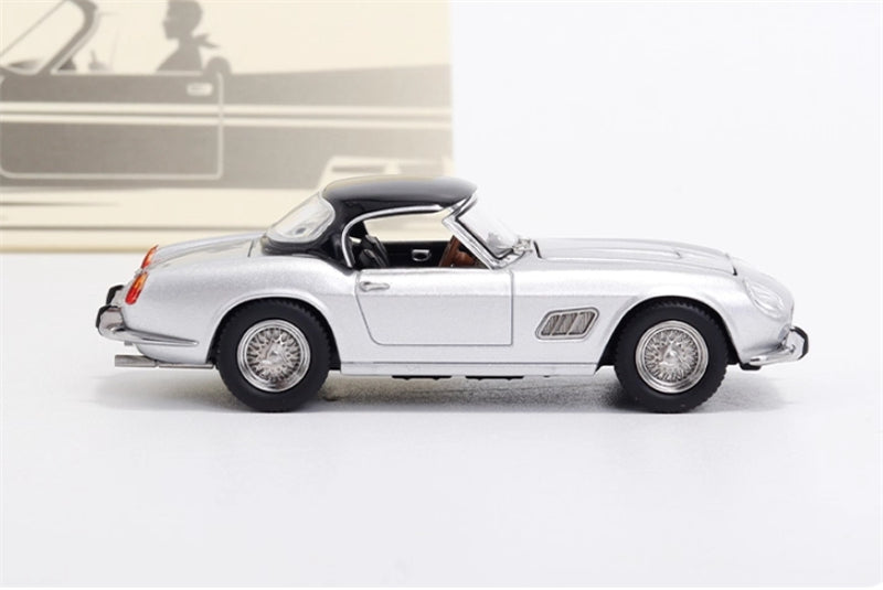 GFCC 1960 SWB Ferrari 250GT California Convertible Silver Limited Edition 499PCS ONLY LHD 1:64 car Pre-built Model view4