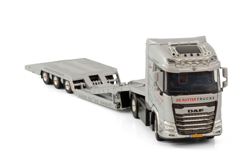 WSI DAF XG 4X2 TRUCK TRANSPORTER - 3 AXLE De Ruyter Trucks 1:50 Truck Pre-built Model