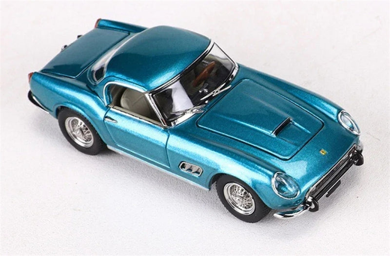 GFCC 1960 SWB Ferrari 250GT California Convertible Metallic Green Limited Edition 499PCS ONLY LHD 1:64 car Pre-built Model view5