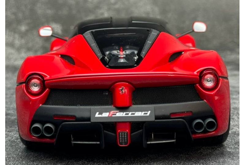 1:18 Ferrari LaFerrari  Standard red black top - silver wheels BBR MODELS  DIECAST Model