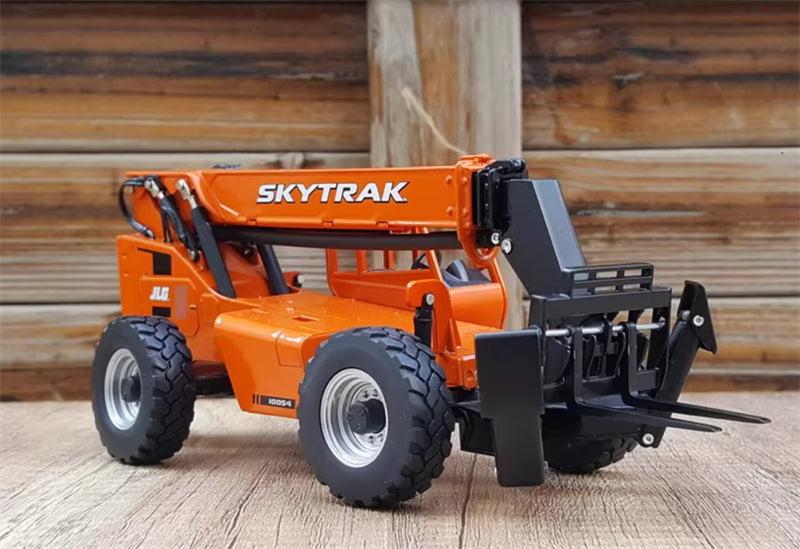 JLG SKYTRAK telescopicklift 1:35 Truck Pre-built Model