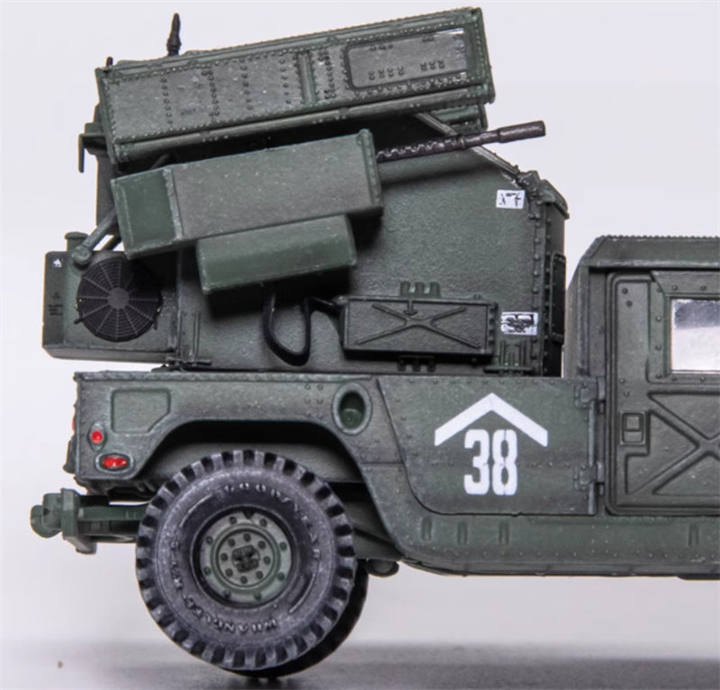T-MODLE US Hummer Avenger Air Defense System Frontline Area Air Defense Green coating 1:72 Tank Pre-built Model