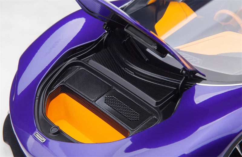 AUTOART McLaren Speedtail supercar Purple 1:18 Car Pre-built Model view10