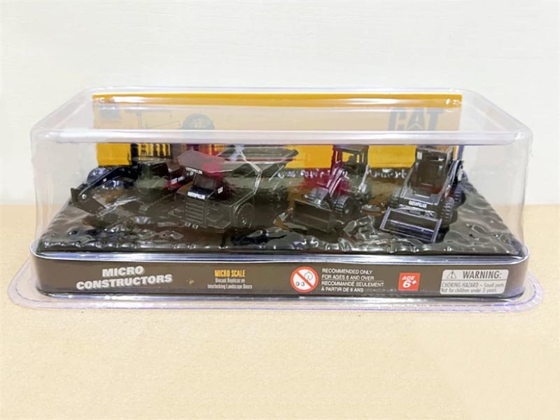 1:100 Cat   Caterpillar Special Black Editon 4pcs a set A  Diecast Model