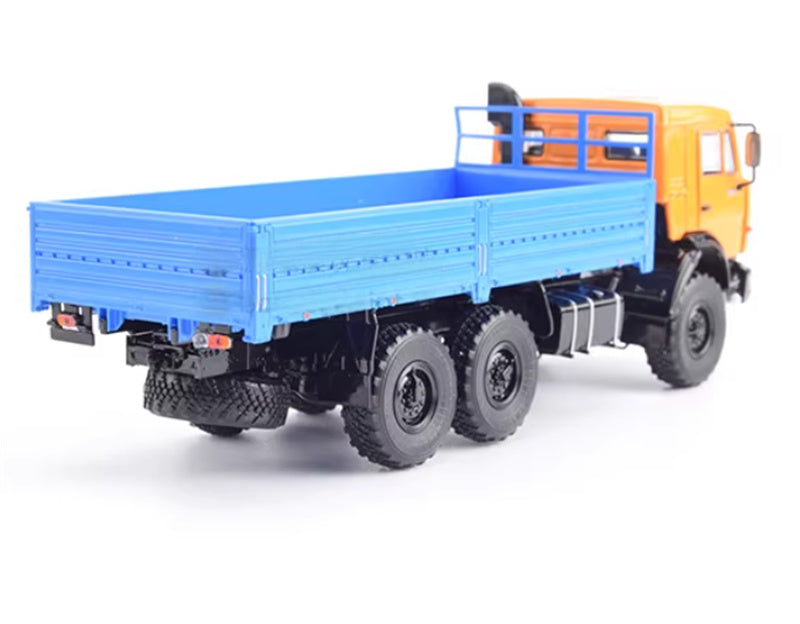 StartScaleModels Russia KAMAZ-43118 heavy-duty flatbed truck 1:43 Truck Pre-built Airliner Model Display view4
