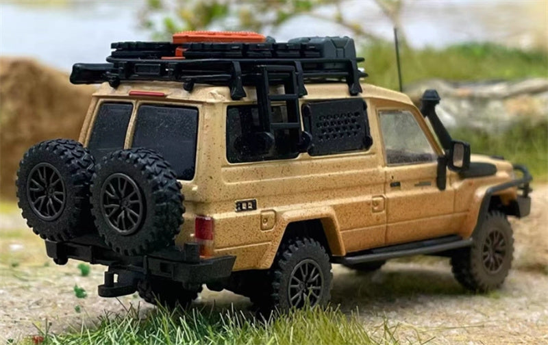 Autobots Models Toyota Land Cruiser LC78 J70 Off road modified version of personnel carrier Light yellow vintage version 1:64 Truck Pre-built Model view4