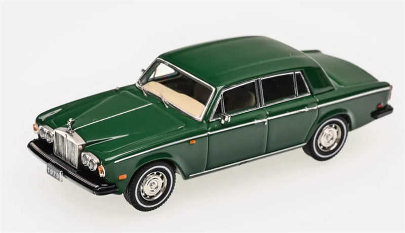 GFCC 1979 Rolls Royce Silver Shadow II Luxury Classic Car Green Limited Edition 499PCS ONLY 1:64 car Pre-built Model view1