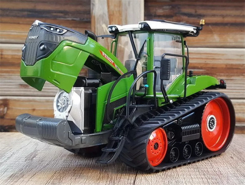 USK FENDT 943 Vario MT agricultural crawler tractor Green 1:32 Truck Pre-built Model