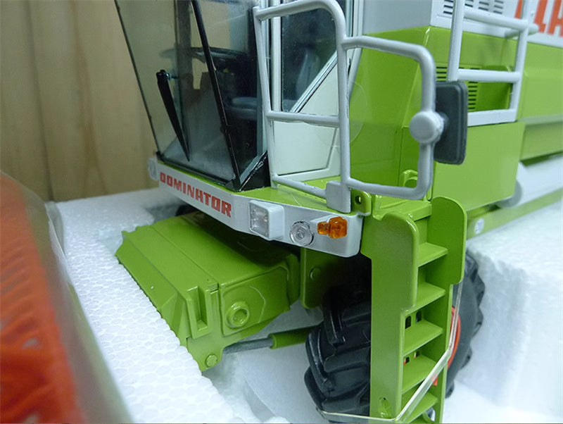 REPLICAGRI Claas Dominator 88 MAXI Agricultural harvester Green 1:32 Truck Pre-built Model